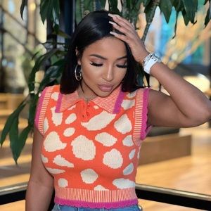 Sweater crop top. Size S/M